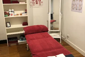 Hills Physiotherapy Rowville image