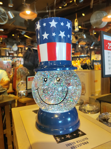 American Restaurant «Cracker Barrel Old Country Store», reviews and photos, 1323 N Central Expy, Allen, TX 75013, USA