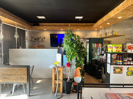 Mr. Kuso Cafe image