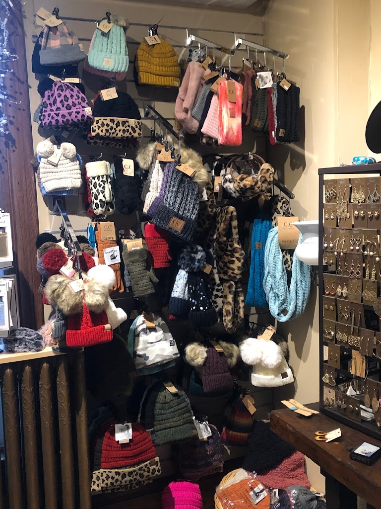 Joyce's Boutique & Hair Salon 44023