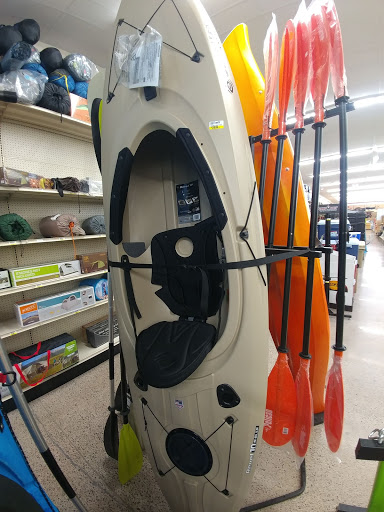 Department Store «Runnings of Brockport», reviews and photos, 4828 Lake Rd N, Brockport, NY 14420, USA