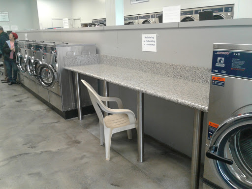 Laundromat «Sierra Laundry», reviews and photos, 7833 Madison Ave, Citrus Heights, CA 95610, USA