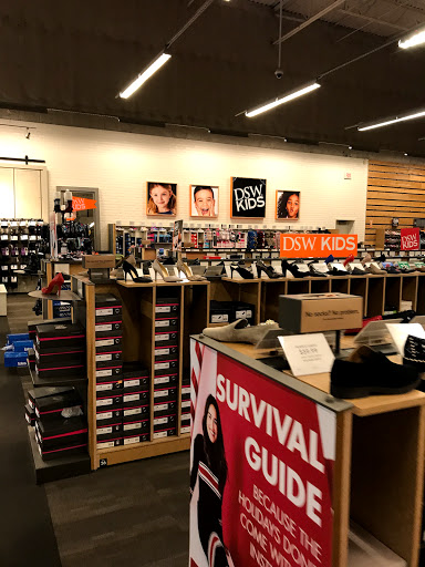 Shoe Store «DSW Designer Shoe Warehouse», reviews and photos, 300 Commons Way, Bridgewater, NJ 08807, USA
