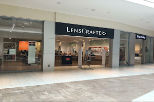 LensCrafters image