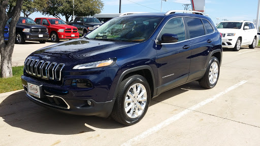 Car Dealer «Classic Chrysler Jeep Dodge RAM», reviews and photos, 4984 I-35E, Denton, TX 76210, USA