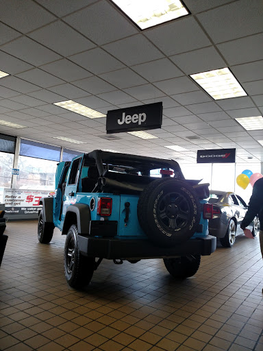 Chrysler Dealer «Preferred Chrysler Dodge Jeep Ram of Muskegon», reviews and photos, 3146 Henry St, Muskegon, MI 49441, USA