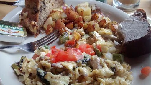 Cafe «Fourth Coast Cafe & Bakery», reviews and photos, 816 S Westnedge Ave, Kalamazoo, MI 49008, USA