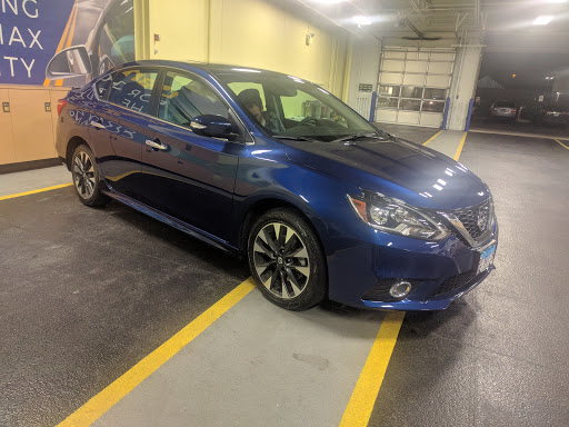 Used Car Dealer «CarMax», reviews and photos, 101 N Wolf Rd, Hillside, IL 60162, USA