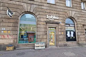 Żabka image