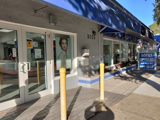 Optician «Lopez Optical», reviews and photos, 3025 Coral Way, Miami, FL 33145, USA