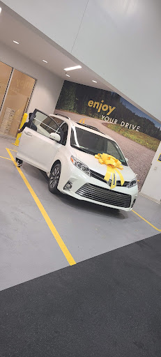 Used Car Dealer «CarMax», reviews and photos, 6555 Carlisle Pike, Mechanicsburg, PA 17050, USA