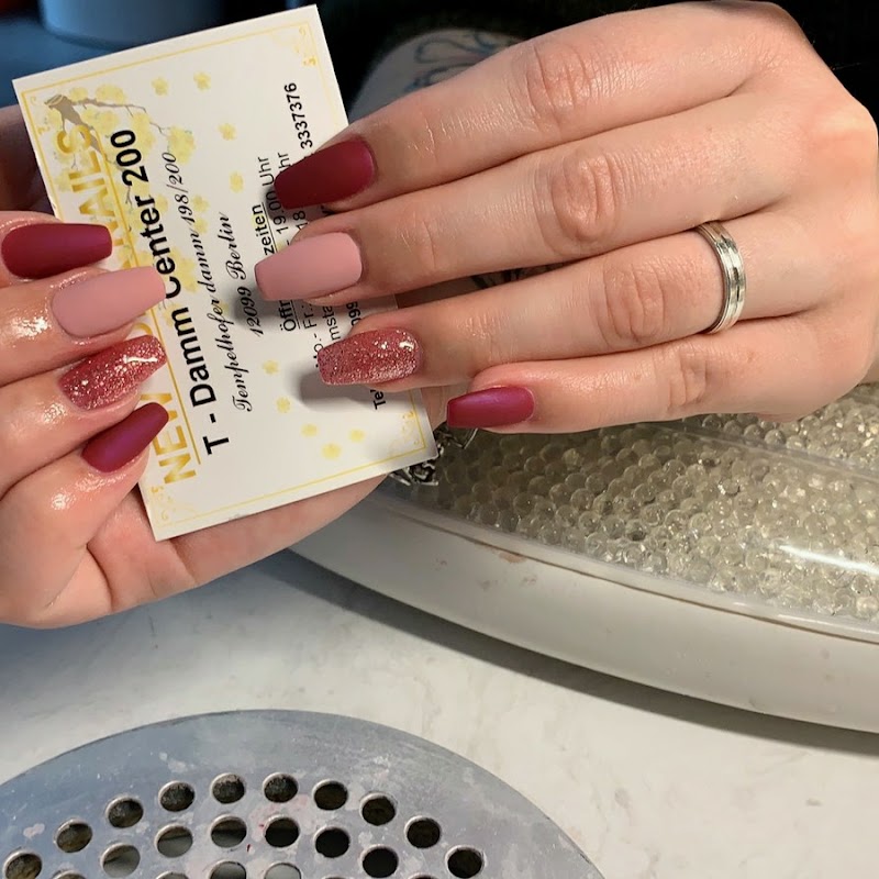 New York Nails Nagelstudio im T-Damm Center Berlin