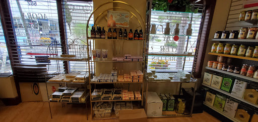 Grocery Store «Agora Food Market, Inc», reviews and photos, 602 Athens St, Tarpon Springs, FL 34689, USA