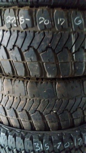 A. Raheems Tire & Auto Repair image 3