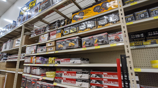 Hardware Store «Harbor Freight Tools», reviews and photos, 6808 W Greenfield Ave, West Allis, WI 53214, USA