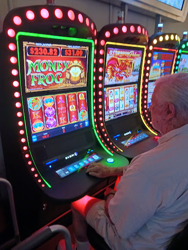 Casino «Lakeside Entertainment», reviews and photos, 271 Cayuga St, Seneca Falls, NY 13148, USA