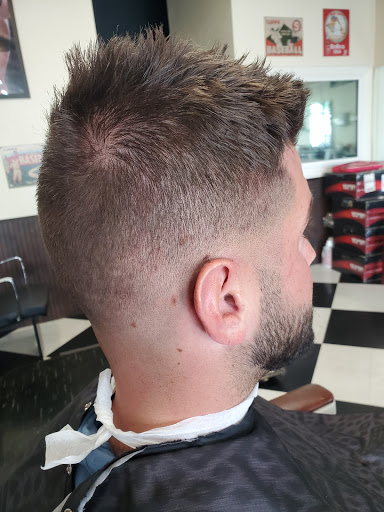 Barber Shop «MANHOOD BARBER SHOP», reviews and photos, 530 SW 205th Ave #300, Beaverton, OR 97006, USA