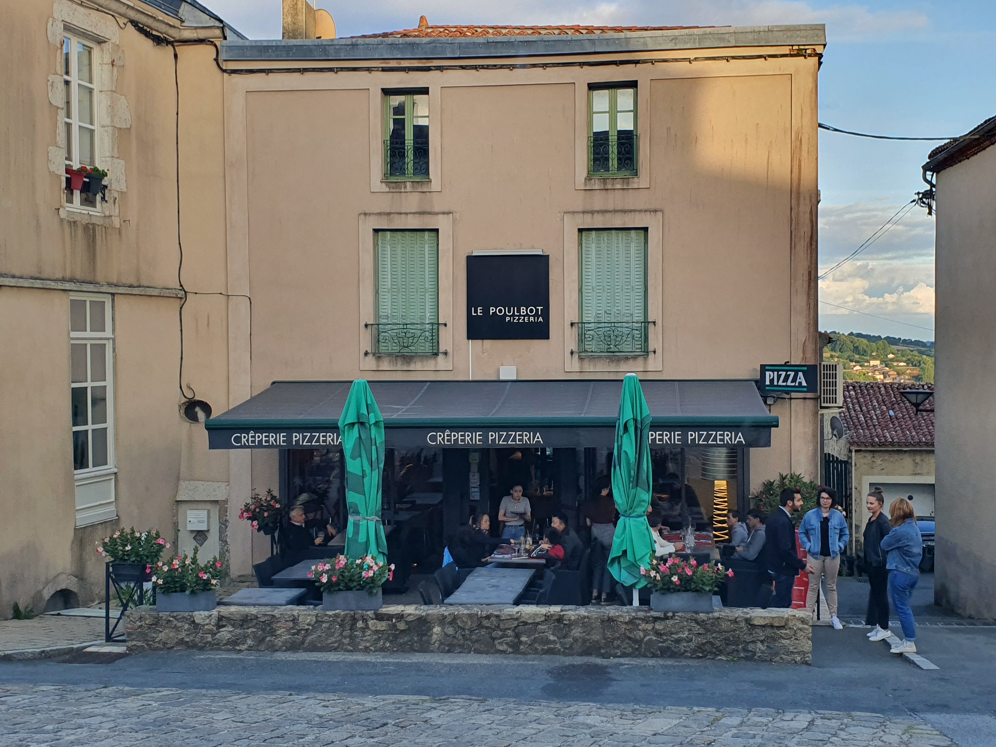 Photo n° 1 de l'avis de Jerome. fait le 13/08/2019 à 20:38