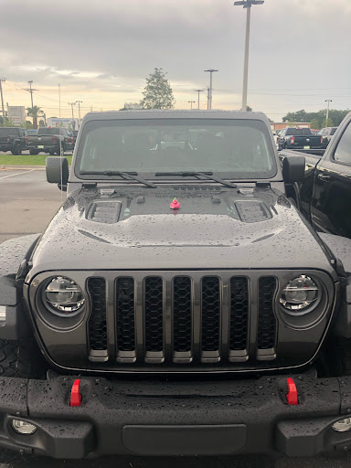 Car Dealer «Boniface-Hiers Chrysler Dodge Jeep», reviews and photos, 1775 E Merritt Island Causeway, Merritt Island, FL 32952, USA