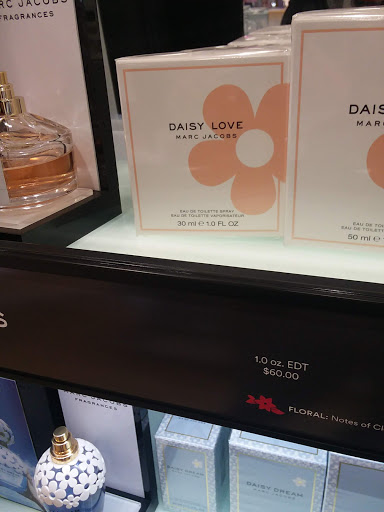 Beauty Salon «Ulta Beauty», reviews and photos, 249 S Stewart Rd, Liberty, MO 64068, USA