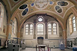 Ośrodek Spotkania Kultur dawna Synagoga w Dąbrowie Tarnowskiej image