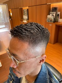 ハンサム Classic 東浦和店