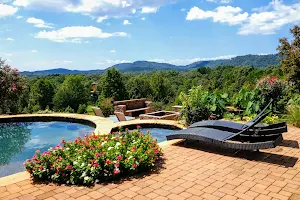 Cherrywood Ranch Vacation Home / Wedding Venue / North Georgia Mountains / Airbnb / Vrbo / Toccoa Falls image