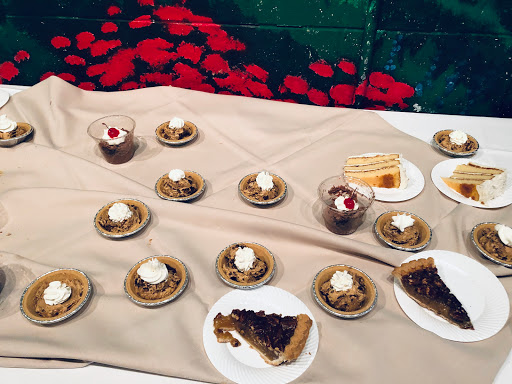 Restaurant «Blue Ridge Cafe & Catering Co», reviews and photos, 8315 Seminole Trail, Ruckersville, VA 22968, USA