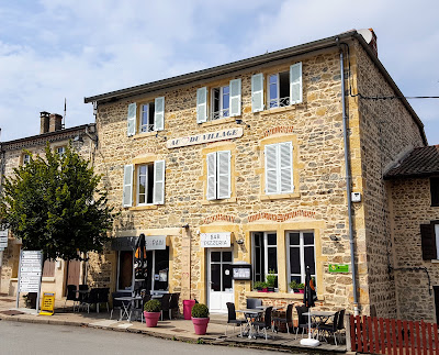 ? à Saint-Nizier-d'Azergues