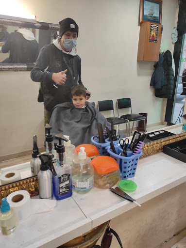 Peluquería Kirat II en laLlacuna, Barcelona