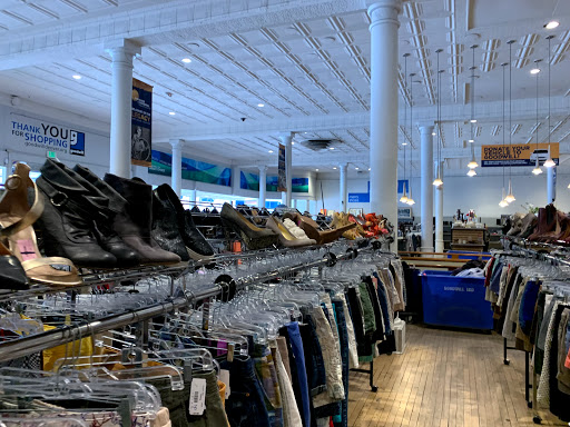 Thrift Store «Goodwill Denver - Broadway», reviews and photos, 21 S Broadway, Denver, CO 80209, USA