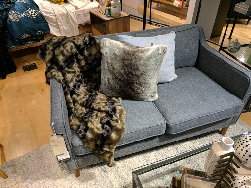 Furniture Store «west elm», reviews and photos, 1201 NW Couch St, Portland, OR 97209, USA