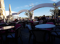 Atmosphère du Restaurant Glacier Marie Louise à Agde - n°7