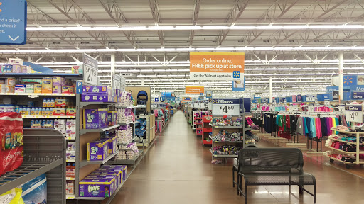 Department Store «Walmart Supercenter», reviews and photos, 6170 Saginaw Rd, Grand Blanc, MI 48439, USA