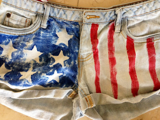 Thrift Store «Boheme Hip Used Clothing», reviews and photos, 409 3rd St, Davis, CA 95616, USA