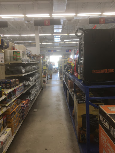 Tool Store «Harbor Freight Tools», reviews and photos, 410 W 49th St #104, Hialeah, FL 33012, USA