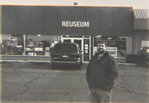 Donations Center «The Reuseum», reviews and photos