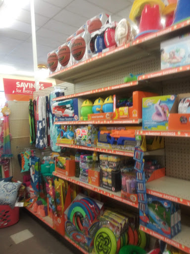 Dollar Store «FAMILY DOLLAR», reviews and photos, 417 Michigan St, Algonac, MI 48001, USA