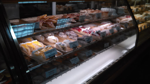 Bakery «La Flor De Espana Bakery & Restaurant», reviews and photos, 200 Post Ave SW, Winter Haven, FL 33880, USA