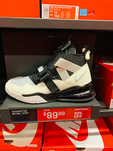 Sportswear Store «Nike Factory Store», reviews and photos, 300 Artisan Way, Somerville, MA 02145, USA