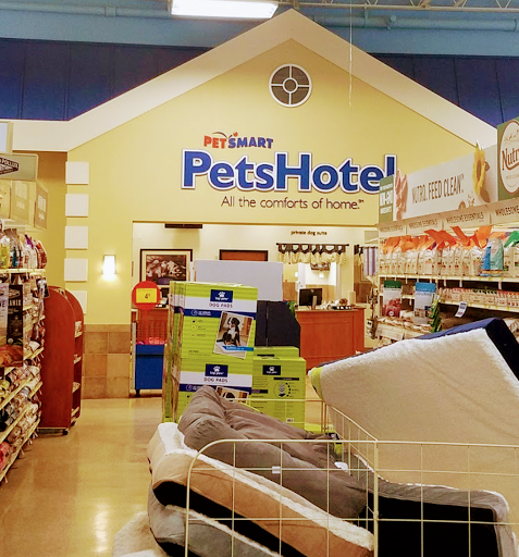 Pet Supply Store «PetSmart», reviews and photos, 2160 Jericho Turnpike, Commack, NY 11725, USA