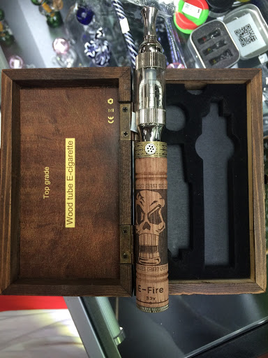 Montebello Smoke shop, 201 East Beverly Boulevard, Montebello, CA 90640, USA, 