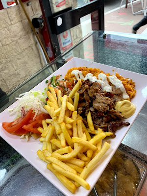 Fast food du village à Sarcelles