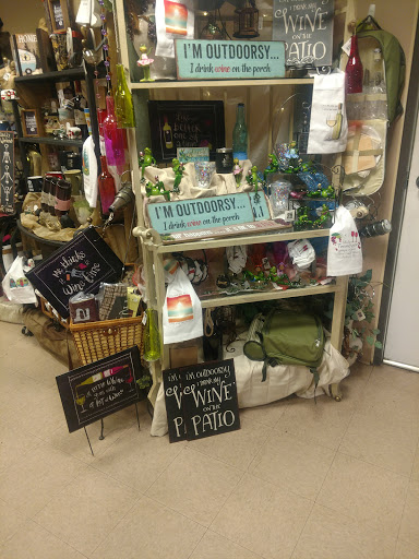 Winery «Sumner Crest Winery», reviews and photos, 5306 S Old Hwy 52, Portland, TN 37148, USA