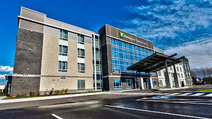 Holiday Inn Express & Suites Vaudreuil - Dorion, an IHG Hotel