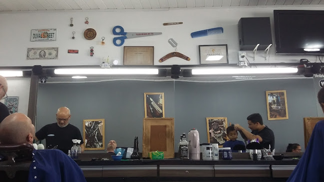 Avaliações sobre Barbearia joca em Porto Alegre - Barbearia
