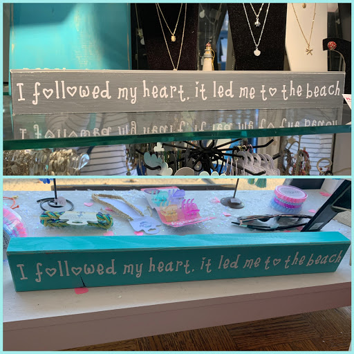 Boutique «Nook & Cranny Gift Boutique», reviews and photos, 469 Main St, Islip, NY 11751, USA