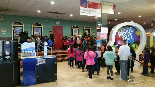 Movie Theater «MovieWorld Cinemas», reviews and photos, 242-02 61st Ave, Douglaston, NY 11362, USA