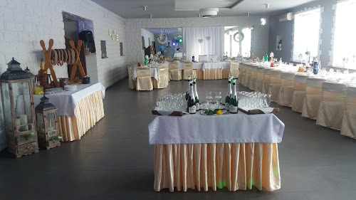 Restauracja Arkadia Imprezy okolicznościowe Sala weselna Komunie Chrzciny do Zduńska Wola