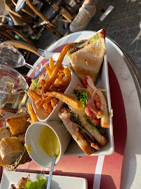 Club sandwich du Restaurant français Au Père Tranquille à Paris - n°14